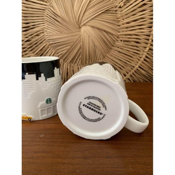 ▪️SOLD▪️2 STARBUCKS NYC BIG Coffee Mug Taxi - Picture 3 of 5
